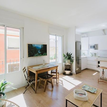 Appartement El Botones Nuevo Y Luminoso Apto De Diseno En Lavapies à Madrid Extérieur photo